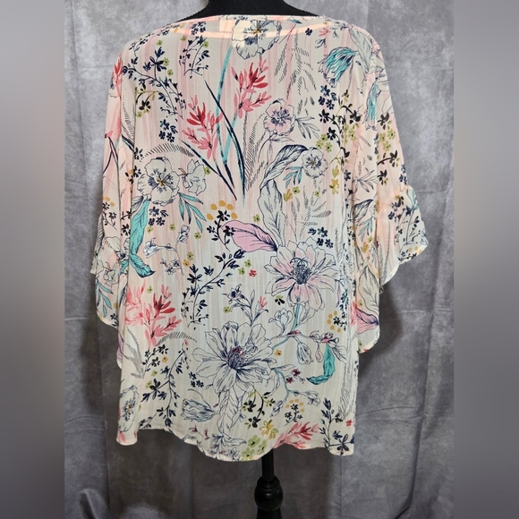 Style & Co Henley Cream Floral Top Roll Tab Sleeves Womens Large - Picture 4 of 6